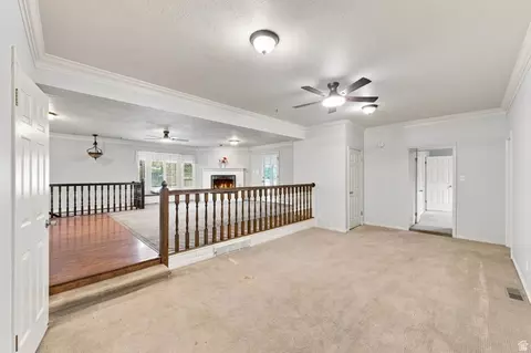Living - 262 E Center St, Bountiful, UT 84010 photo 2 of 5