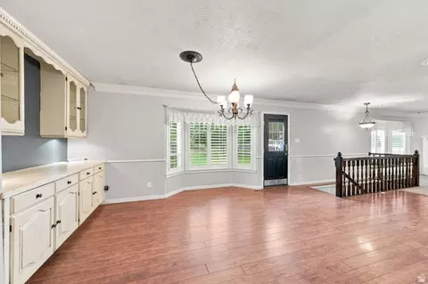Dining - 262 E Center St, Bountiful, UT 84010 photo 1 of 1