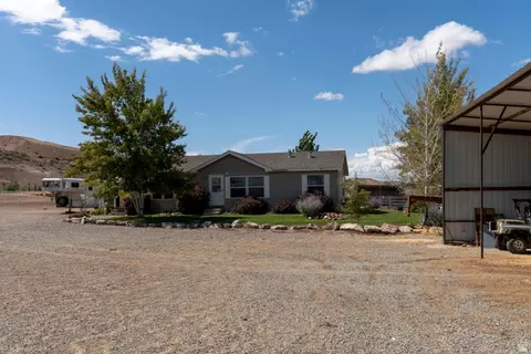 Exterior - 8787 E Brush Crk, Jensen, UT 84035 photo 19 of 19
