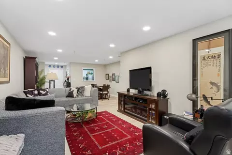 44 W Broadway #1003S, Salt Lake City, UT 84101