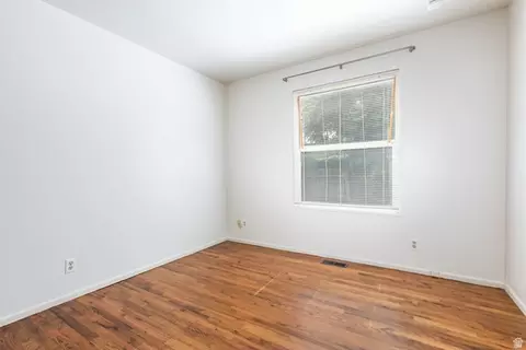 Bedroom - 742 E Silver Shadow Dr, Murray, UT 84107 photo 3 of 8