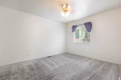 Bedroom - 742 E Silver Shadow Dr, Murray, UT 84107 photo 5 of 8