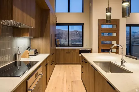 Kitchen - 217 Lionsback Loop #40, Moab, UT 84532 photo 1 of 3