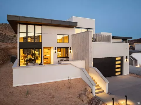 Exterior - 217 Lionsback Loop #40, Moab, UT 84532 photo 4 of 9