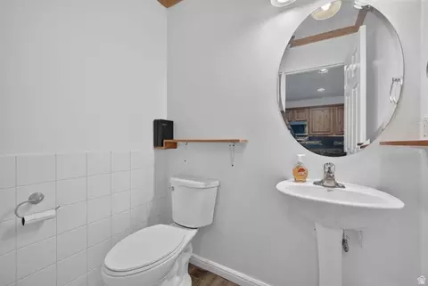 Bath - 7162 N Ute Dr E, Eagle Mountain, UT 84005 photo 1 of 4