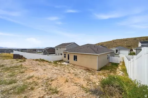Exterior - 7394 Escalante Dr N, Eagle Mountain, UT 84005 photo 7 of 7