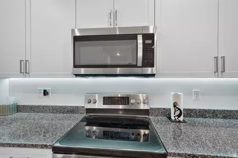 Kitchen - 7394 Escalante Dr N, Eagle Mountain, UT 84005 photo 5 of 5