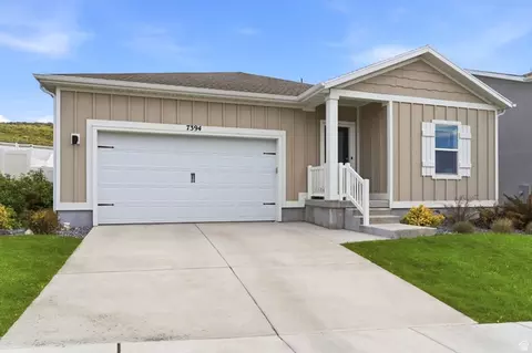 Exterior - 7394 Escalante Dr N, Eagle Mountain, UT 84005 photo 3 of 7