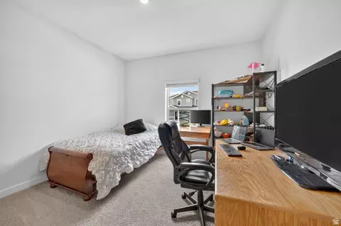 Bedroom - 7394 Escalante Dr N, Eagle Mountain, UT 84005 photo 4 of 4
