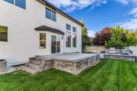 Exterior - 1673 S 1700 E, Spanish Fork, UT 84660 photo 7 of 9