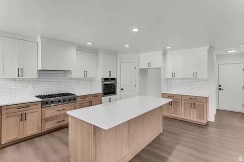 Kitchen - 1673 S 1700 E, Spanish Fork, UT 84660 photo 3 of 7