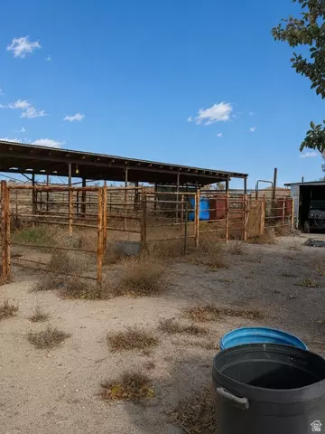 Exterior - 665 E 655 E Molen Rd, Ferron, UT 84523 photo 7 of 7