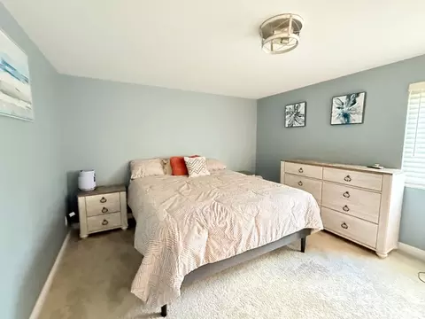 Bedroom - 4852 S 850 E, South Ogden, UT 84403 photo 1 of 4