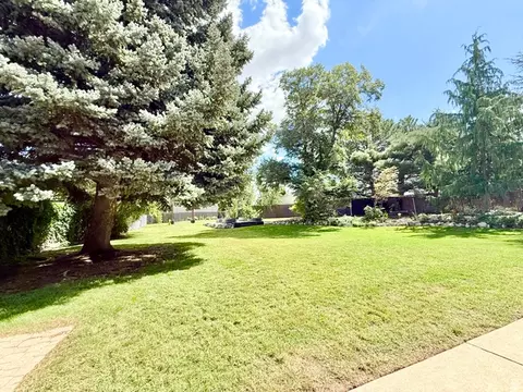 Exterior - 4852 S 850 E, South Ogden, UT 84403 photo 9 of 12