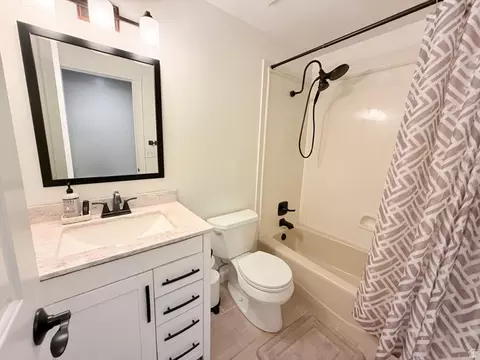Bath - 4852 S 850 E, South Ogden, UT 84403 photo 5 of 5