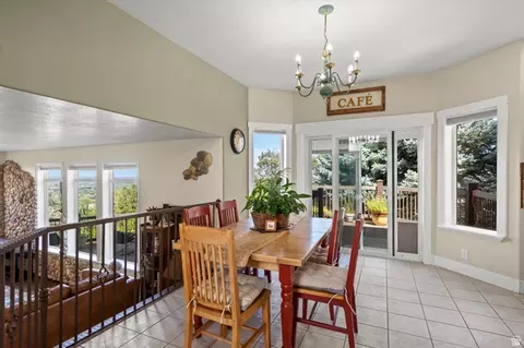 Dining - 1333 E Martha Dunyon Cir, Draper, UT 84020 photo 1 of 2