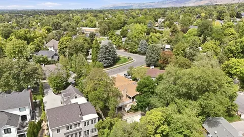 View/Area - 2830 E Valley View Ave S, Holladay, UT 84117 photo 6 of 6