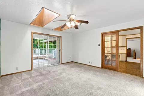 Living - 2830 E Valley View Ave S, Holladay, UT 84117 photo 5 of 9