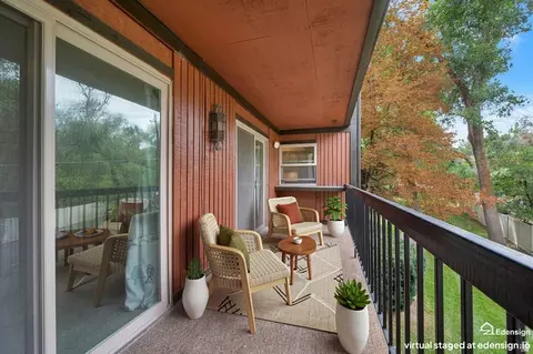 Exterior - 5572 S Marshwood Ln #E, Murray, UT 84107 photo 2 of 5