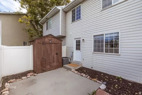 Exterior - 1074 S 810 E, Provo, UT 84606 photo 5 of 8