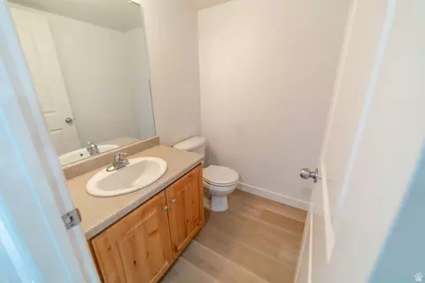Bath - 493 N 1235 W #51, Orem, UT 84057 photo 1 of 3