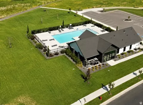 Exterior - 3070 S 400 W, Nibley, UT 84321 photo 3 of 3