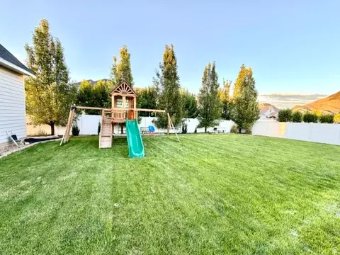 Exterior - 37 E 700 N #11, Mapleton, UT 84664 photo 4 of 4