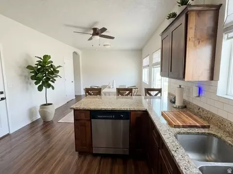 Kitchen - 3781 E Pawnee Rd, Eagle Mountain, UT 84005 photo 2 of 2