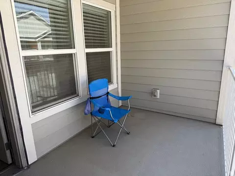 Exterior - 7889 S 700 E, Sandy, UT 84070 photo 6 of 7