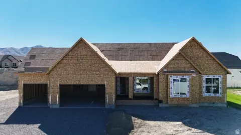 886 E Windsong Way, Eagle Mountain, UT 84005