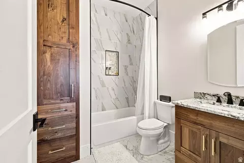 Bath - 3272 N 800 E, Preston, ID 83263 photo 6 of 9