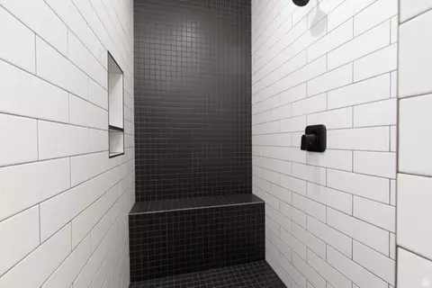 Bath - 3027 E Rill Dr, Washington, UT 84780 photo 7 of 8