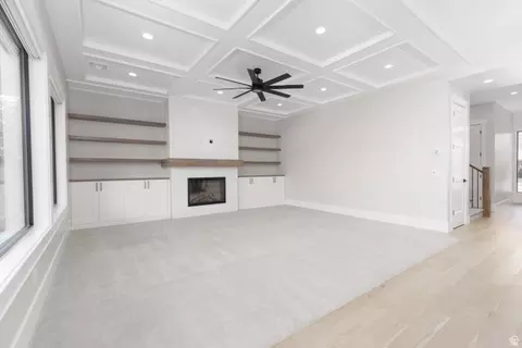 Living - 3027 E Rill Dr, Washington, UT 84780 photo 2 of 3