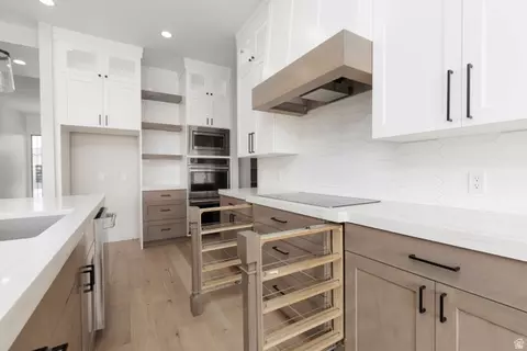 Kitchen - 3027 E Rill Dr, Washington, UT 84780 photo 2 of 4