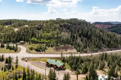 View/Area - 1074 S Bristlecone Ln, Brian Head, UT 84719 photo 1 of 5