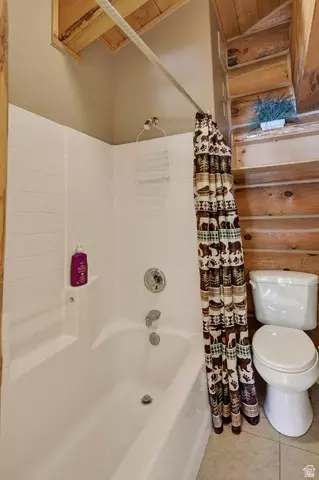 Bath - 1074 S Bristlecone Ln, Brian Head, UT 84719 photo 8 of 19