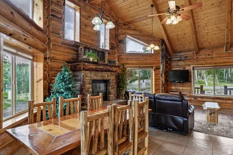 Dining - 1074 S Bristlecone Ln, Brian Head, UT 84719 photo 2 of 3