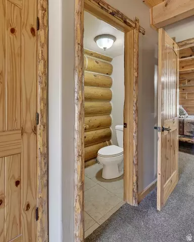 Bath - 1074 S Bristlecone Ln, Brian Head, UT 84719 photo 2 of 19