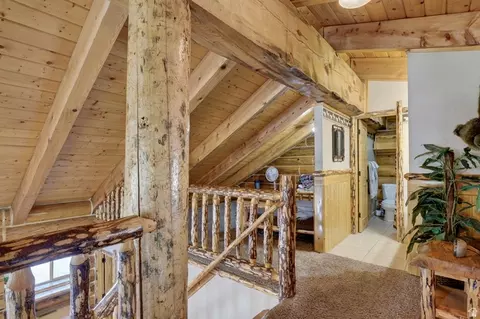 Entry Way - 1074 S Bristlecone Ln, Brian Head, UT 84719 photo 8 of 10