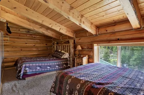 Bedroom - 1074 S Bristlecone Ln, Brian Head, UT 84719 photo 12 of 18