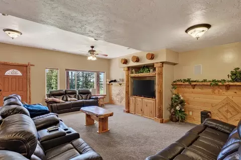 Living - 1074 S Bristlecone Ln, Brian Head, UT 84719 photo 5 of 10