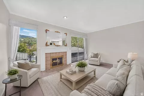 Living - 2009 Ridgewood Way, Bountiful, UT 84010 photo 1 of 6