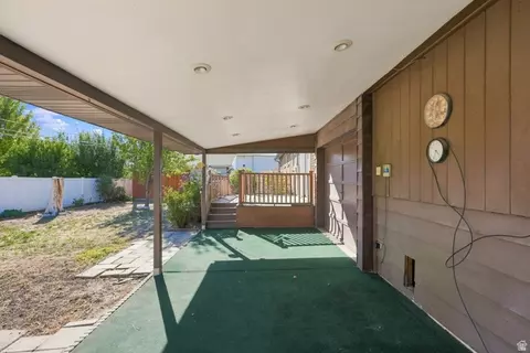 Exterior - 182 E 6715 S, Midvale, UT 84047 photo 7 of 8