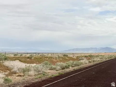 1000 S Foothill Blvd, Delta, UT 84624 photo 9