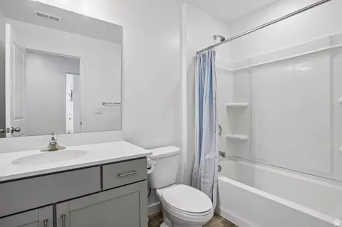 Bath - 3584 E 1180 S, Spanish Fork, UT 84660 photo 1 of 2