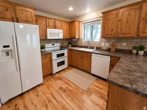 Kitchen - 508 W 700 S, Orem, UT 84058 photo 1 of 3