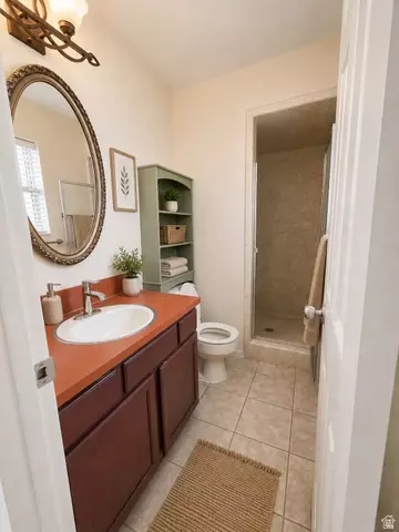 Bath - 508 W 700 S, Orem, UT 84058 photo 3 of 4