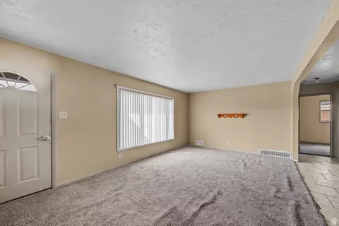 Living - 154 E 4800 S, Ogden, UT 84405 photo 2 of 4