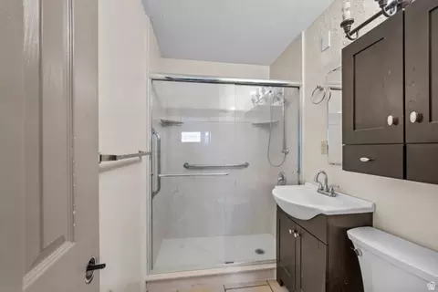 Bath - 154 E 4800 S, Ogden, UT 84405 photo 1 of 2