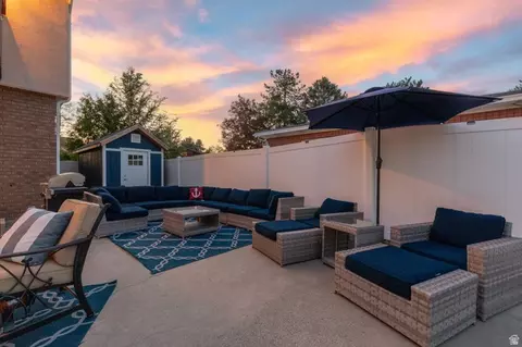 Exterior - 11631 S Hidden Cir, Sandy, UT 84092 photo 6 of 9